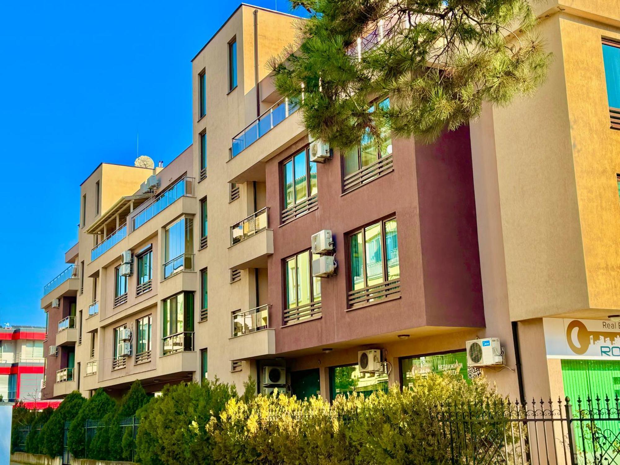 Sea Sun Holiday Apartments Солнечный берег Экстерьер фото